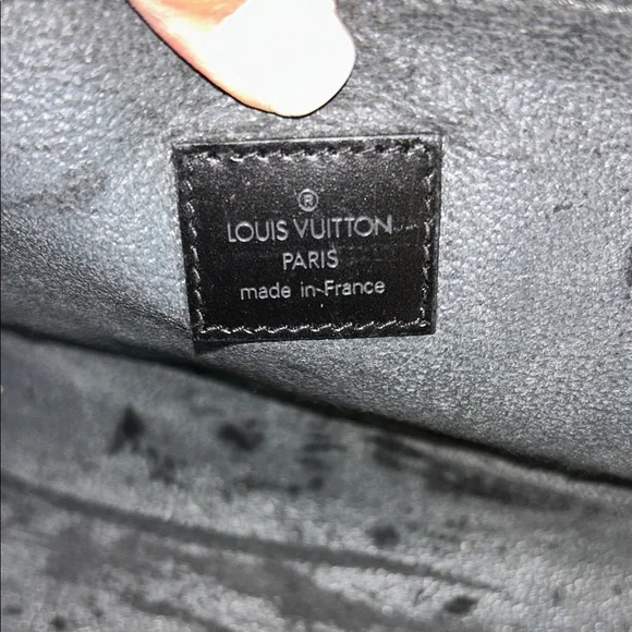 Louis Vuitton Black Leather Pouch with Gold Details - Picture 9 of 16